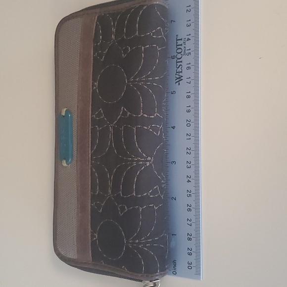 Fossil Key Per Quilted Wallet - Picture 5 of 6